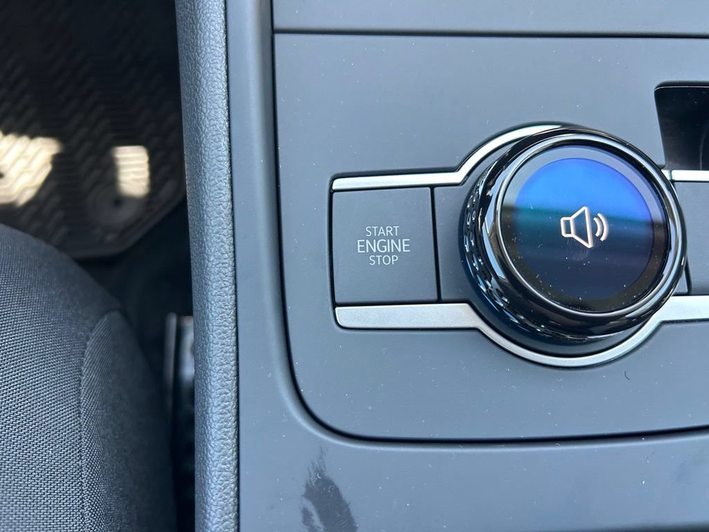 New 2026 Volkswagen Tiguan S FWD image 50
