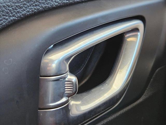 Used 2023 Jeep Compass Sport image 17