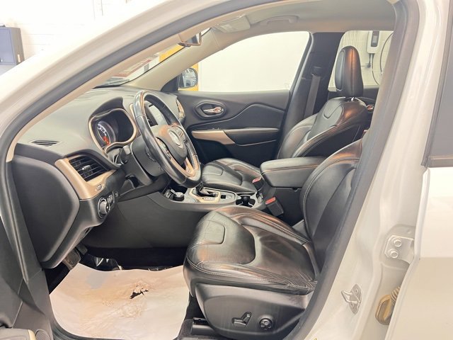 Used 2018 Jeep Cherokee Limited w/ High Altitude Package image 15