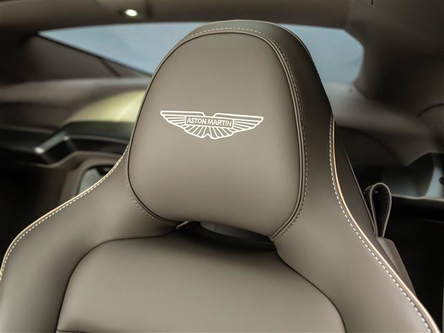 New 2026 Aston Martin Vanquish RWD image 5