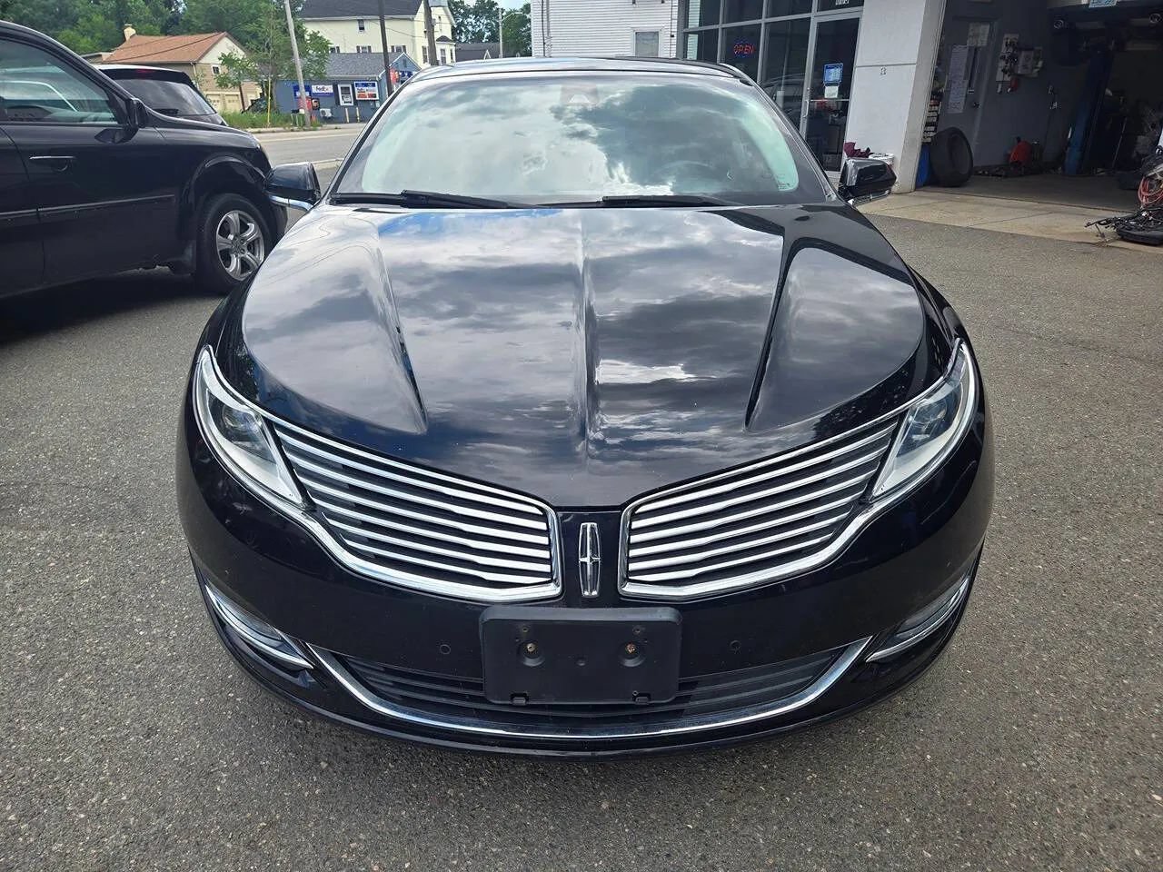 Used 2016 Lincoln MKZ AWD w/ Equipment Group 300A Reserve image 6