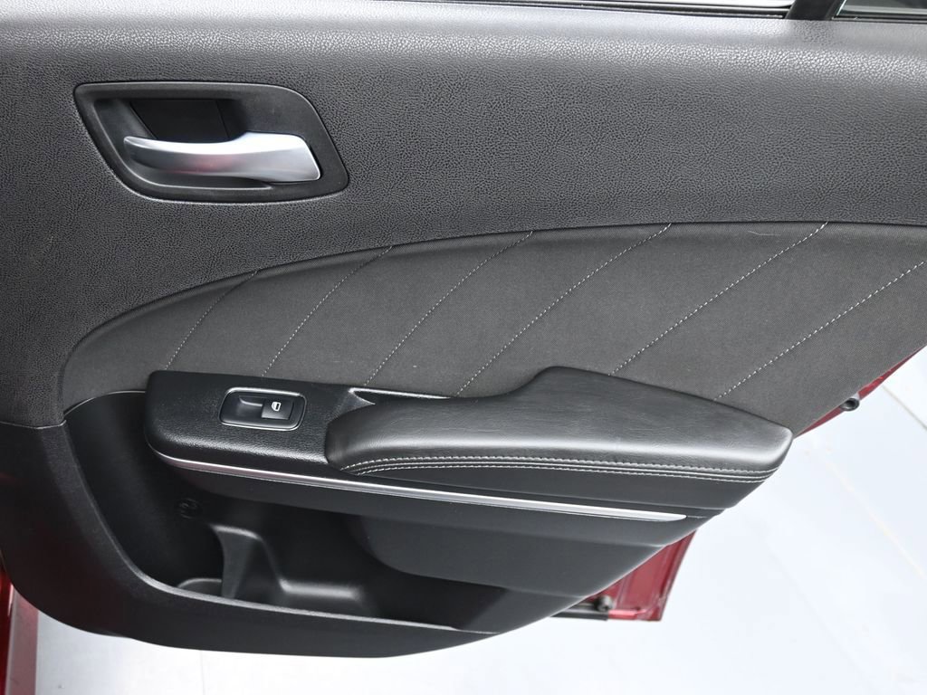 Used 2017 Dodge Charger R/T Scat Pack image 16