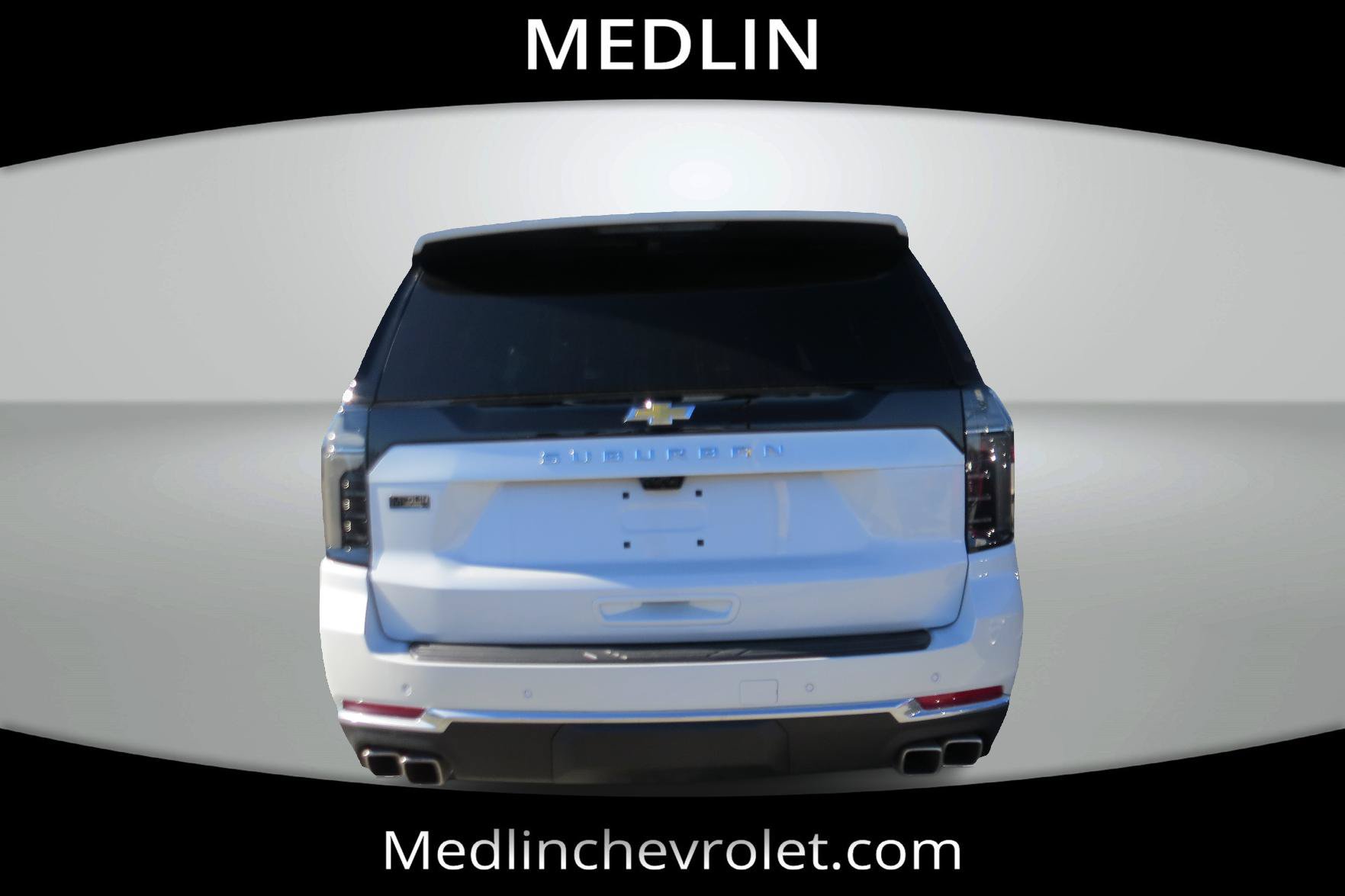 Used 2025 Chevrolet Suburban High Country AWD/4WD image 8