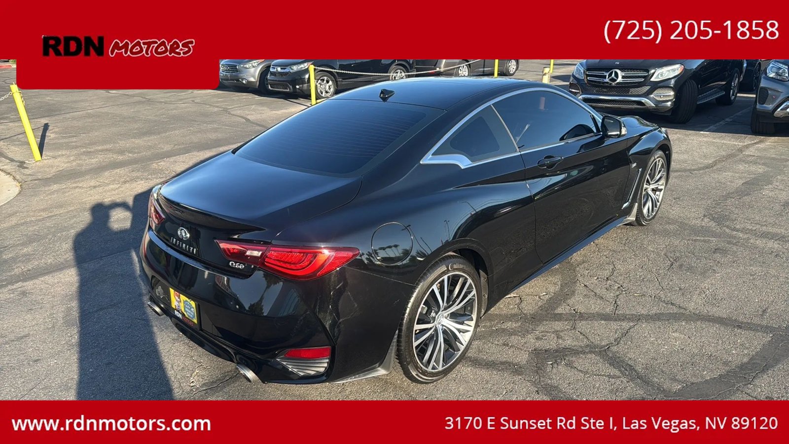 Used 2017 INFINITI Q60 2.0t w/ Moonroof Package RWD image 6