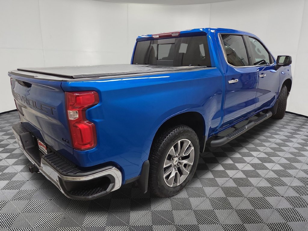 Used 2023 Chevrolet Silverado 1500 LTZ AWD/4WD image 4