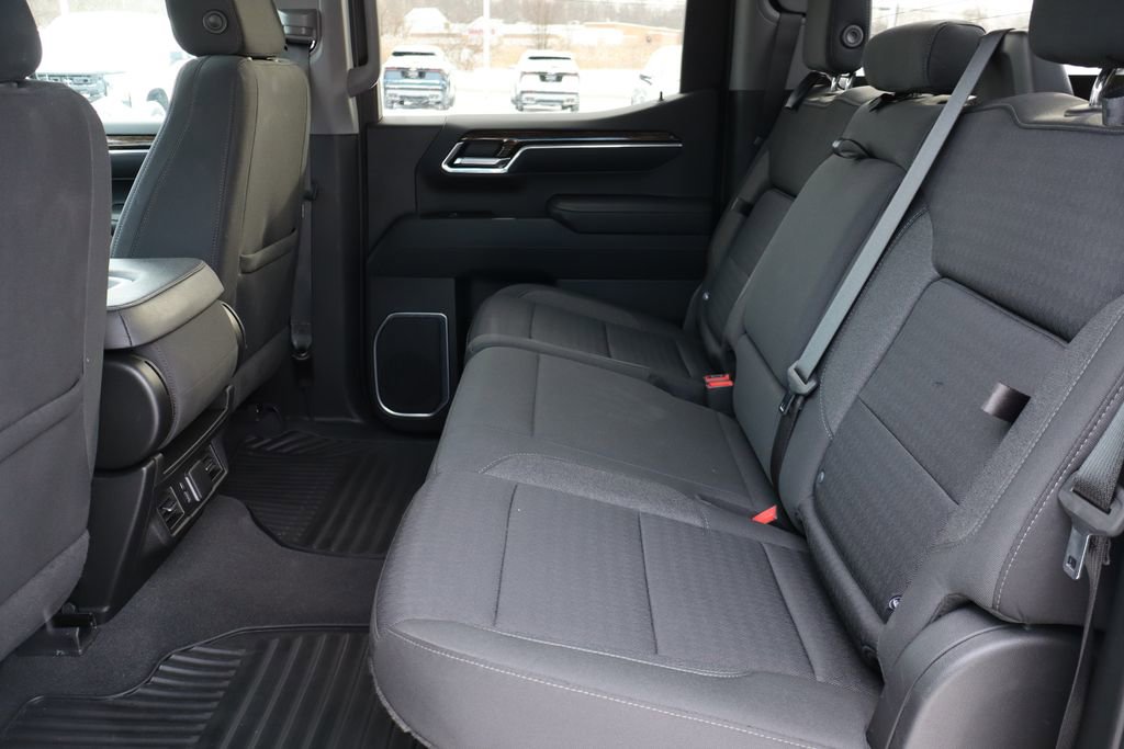 Used 2022 GMC Sierra 1500 Elevation image 41