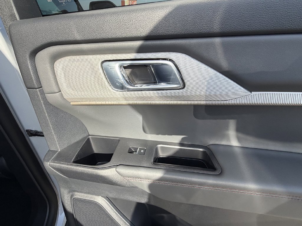 New 2026 Ford Explorer Active w/ Active Comfort Package RWD image 18