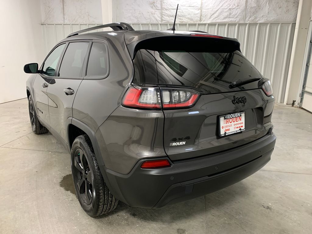 Used 2021 Jeep Cherokee Latitude Plus image 24