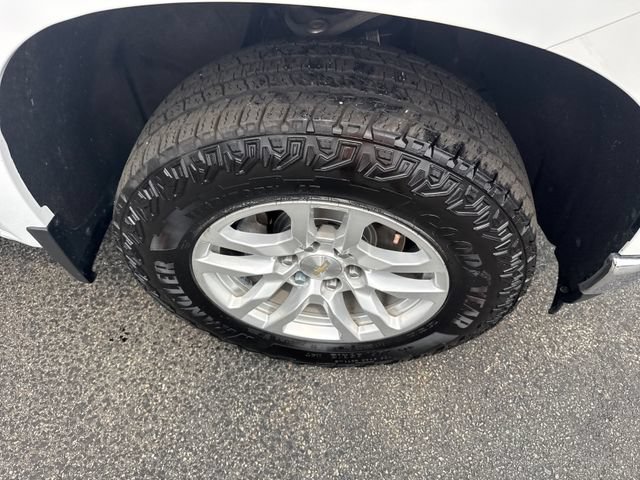 Used 2021 Chevrolet Silverado 1500 LT AWD/4WD image 15