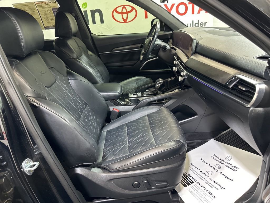 Used 2023 Kia Telluride SX Prestige X-Line image 12