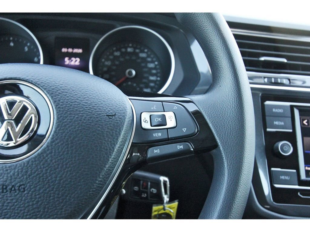 Used 2021 Volkswagen Tiguan S FWD image 21
