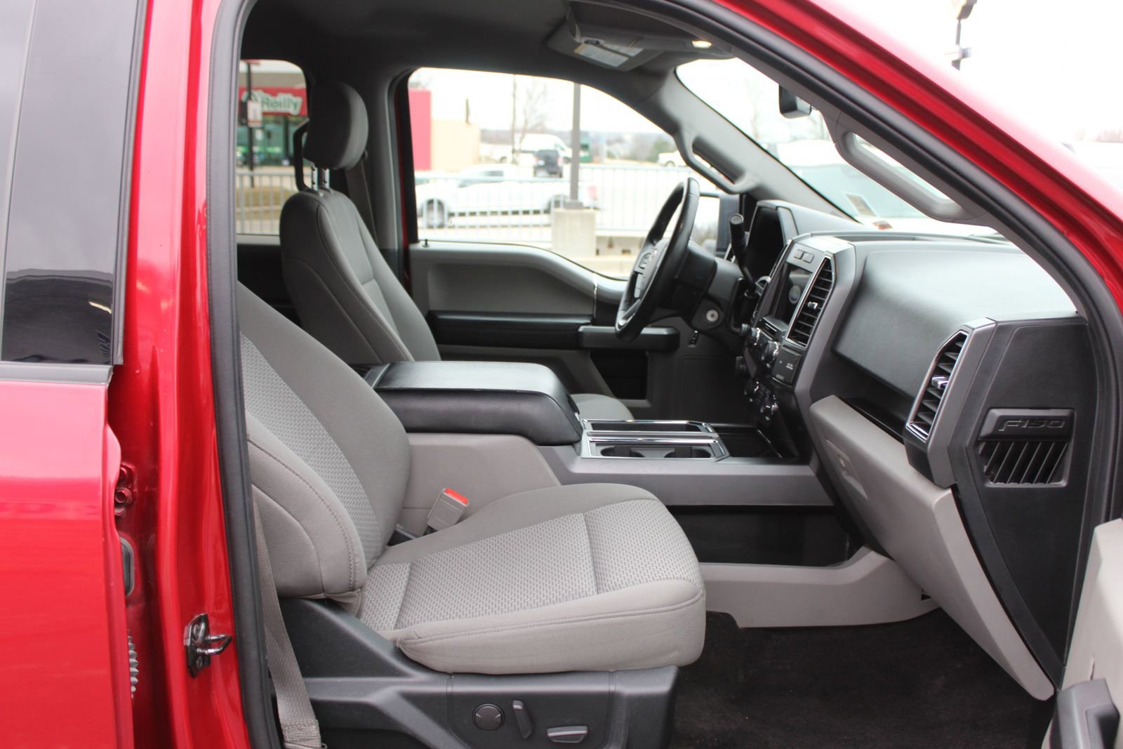 Used 2020 Ford F150 XLT w/ Equipment Group 302A Luxury image 14