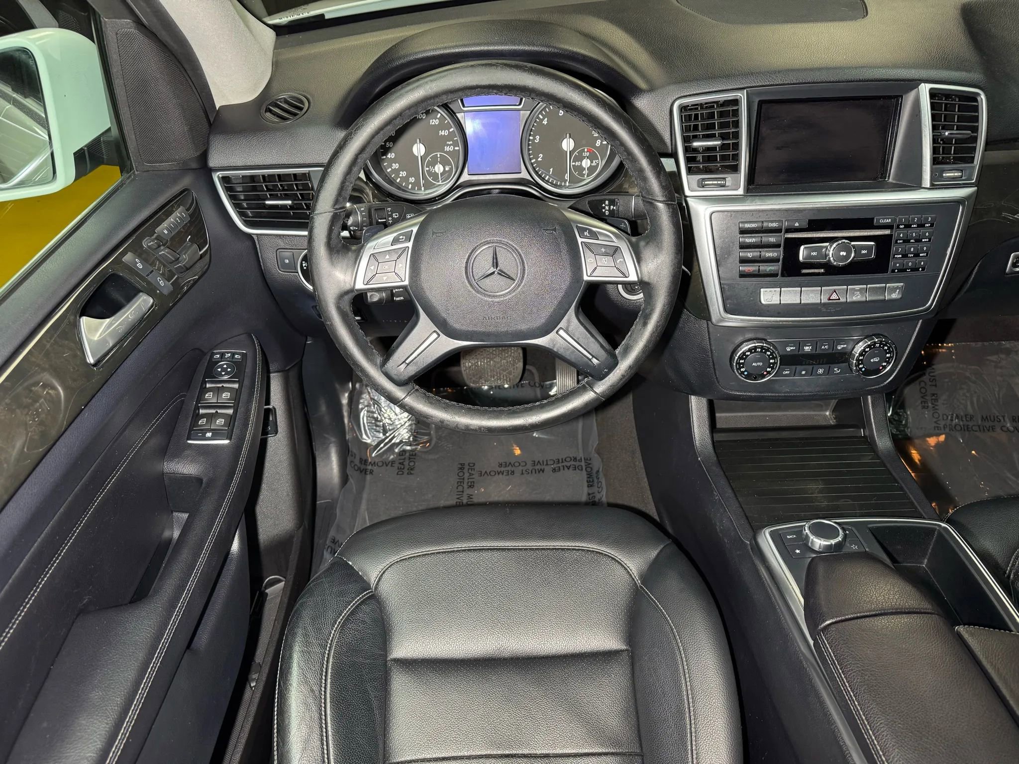Used 2015 Mercedes-Benz ML 350 4MATIC w/ Premium 1 Package image 31