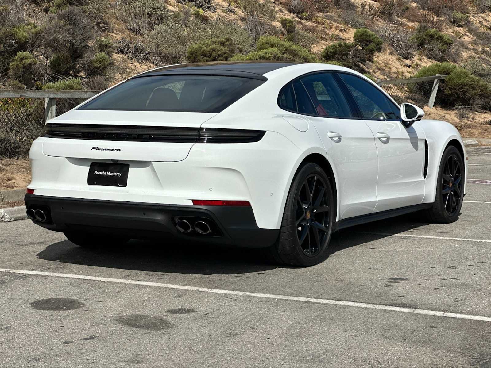 Certified 2025 Porsche Panamera image 7