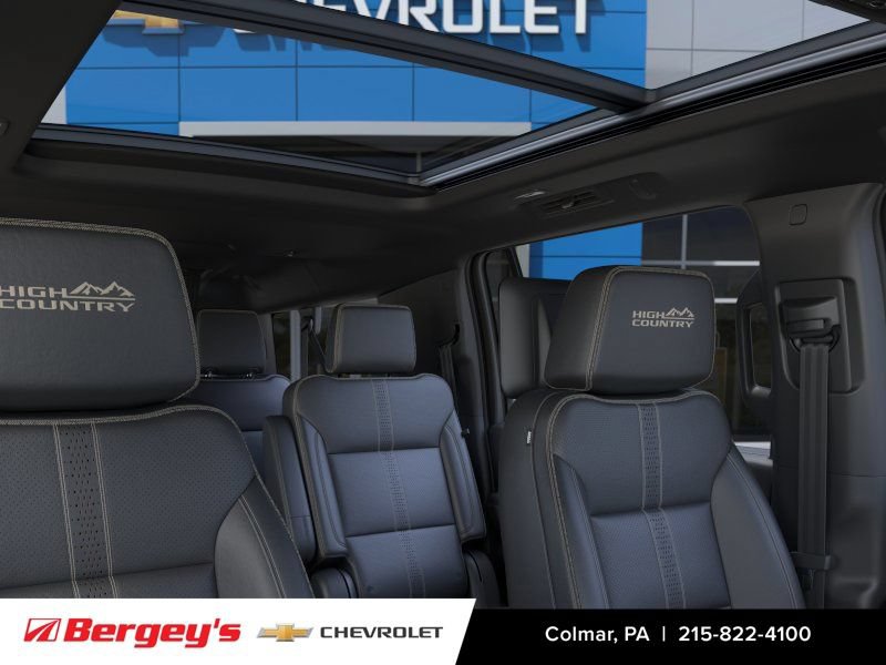 New 2026 Chevrolet Suburban High Country AWD/4WD image 26