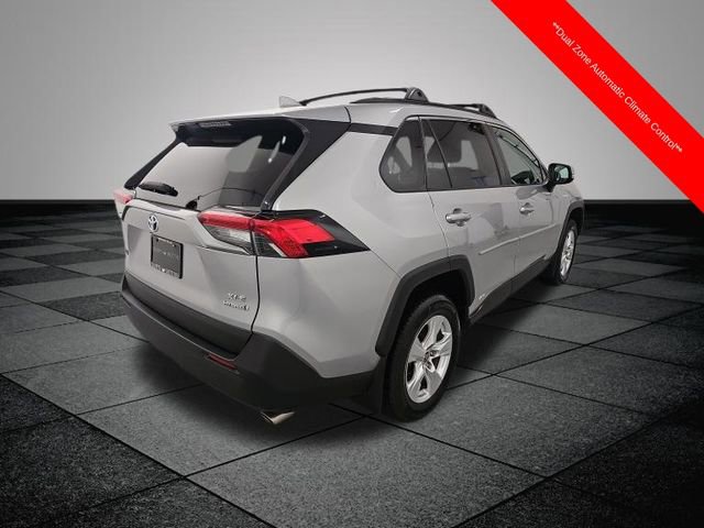 Certified 2021 Toyota RAV4 XLE w/ Convenience Package image 6