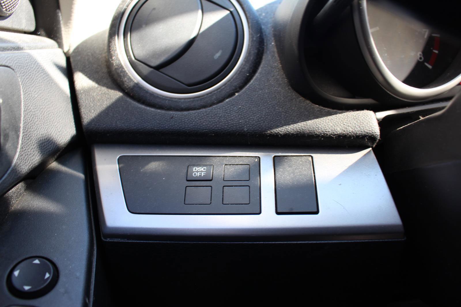 Used 2010 MAZDA MAZDA3 i Touring image 25