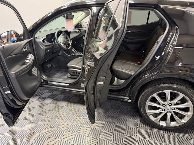 Used 2024 Buick Encore GX Avenir w/ Avenir Convenience Package image 13