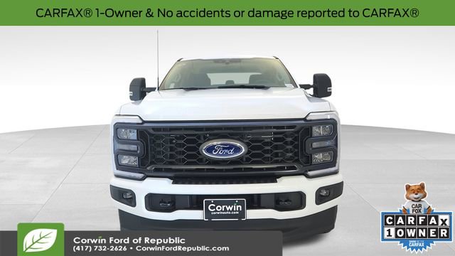 Used 2024 Ford F250 XL w/ STX Appearance Package AWD/4WD image 3