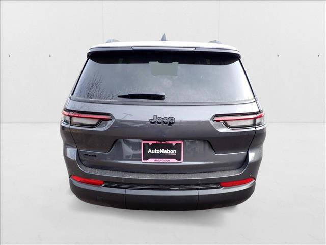 New 2025 Jeep Grand Cherokee L Altitude image 4