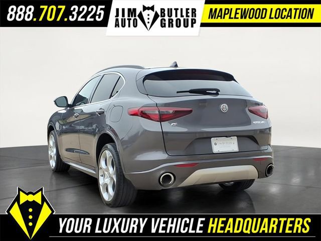 Used 2023 Alfa Romeo Stelvio Ti Lusso w/ Quick Order Package 22X Lusso image 2