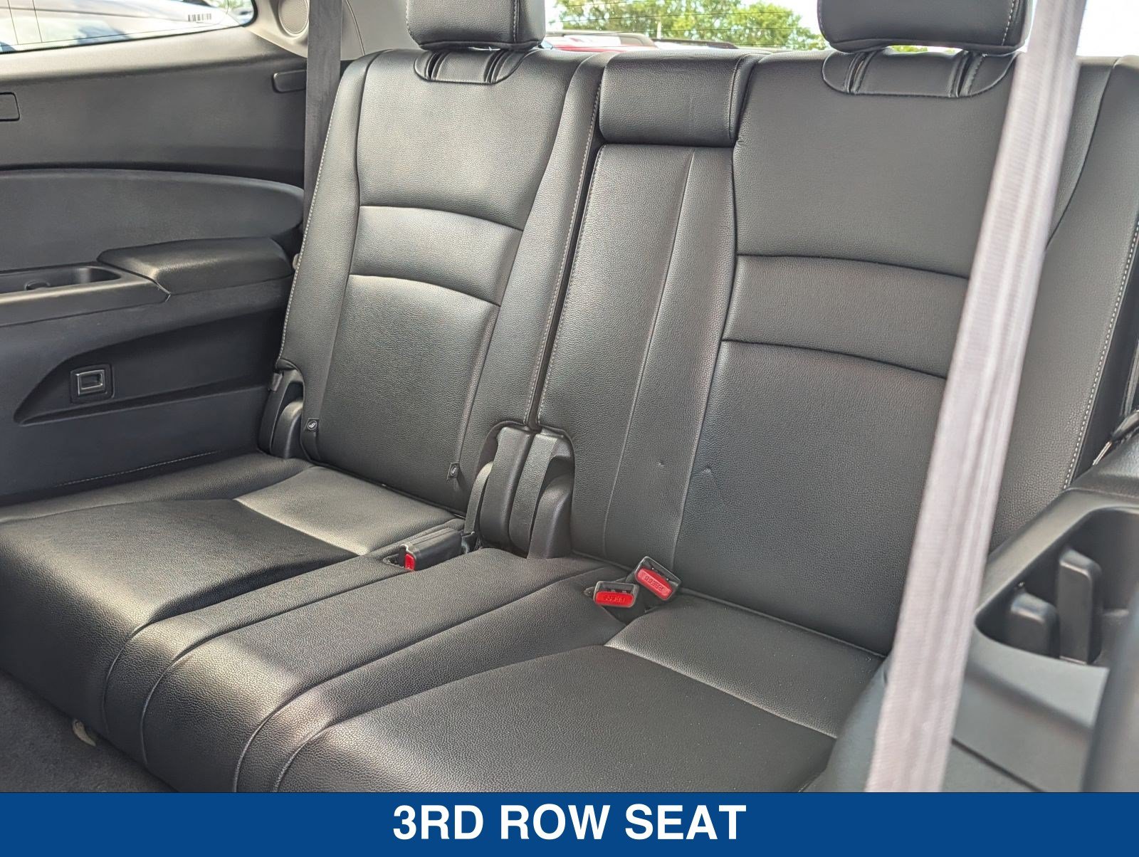 Used 2018 Honda Pilot Touring image 17