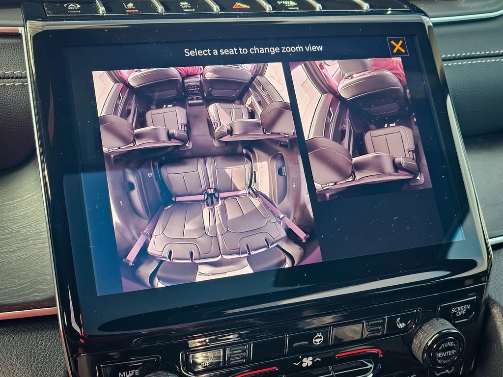 New 2025 Jeep Grand Cherokee L Limited w/ Black Appearance Package image 27