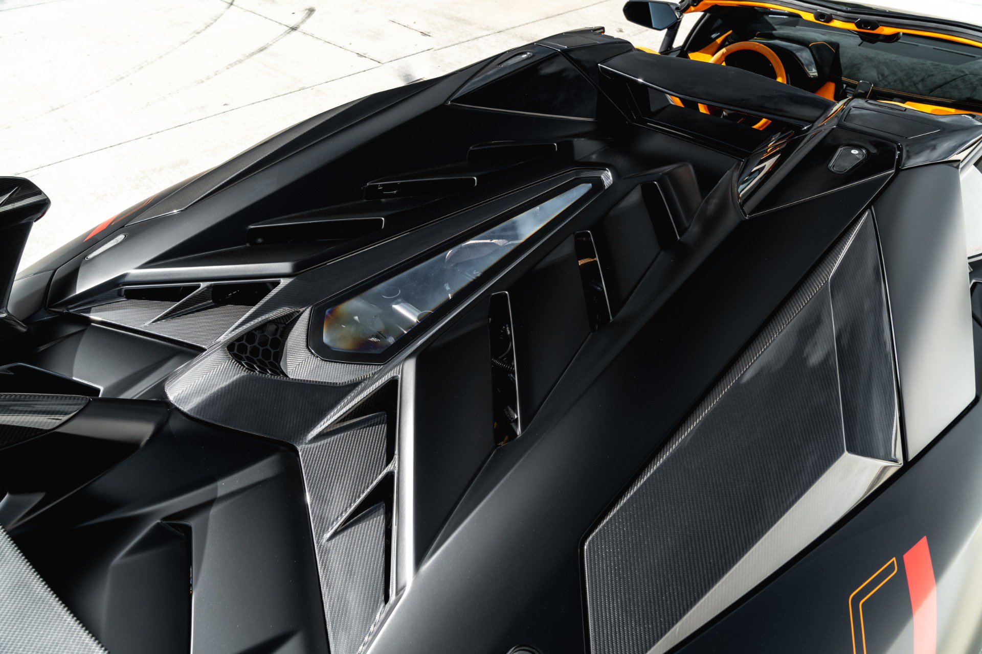 Used 2020 Lamborghini Aventador SVJ AWD/4WD image 26
