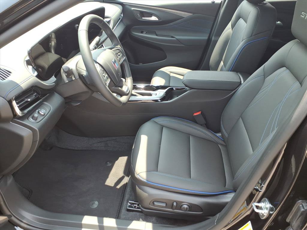 New 2026 Buick Envista Sport Touring w/ Convenience I Package FWD image 9