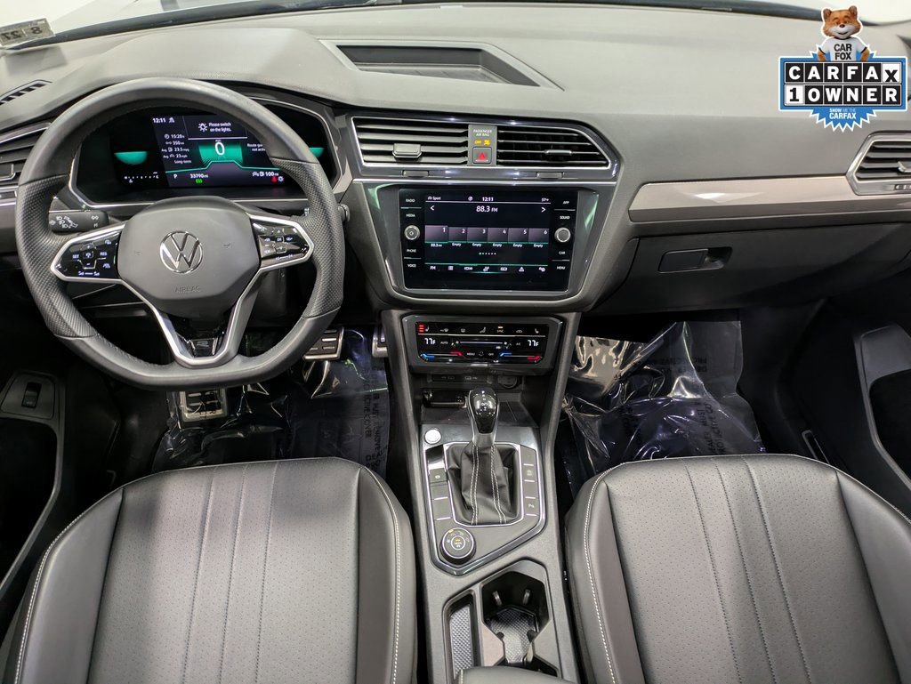 Used 2022 Volkswagen Tiguan SE R-Line AWD/4WD image 25