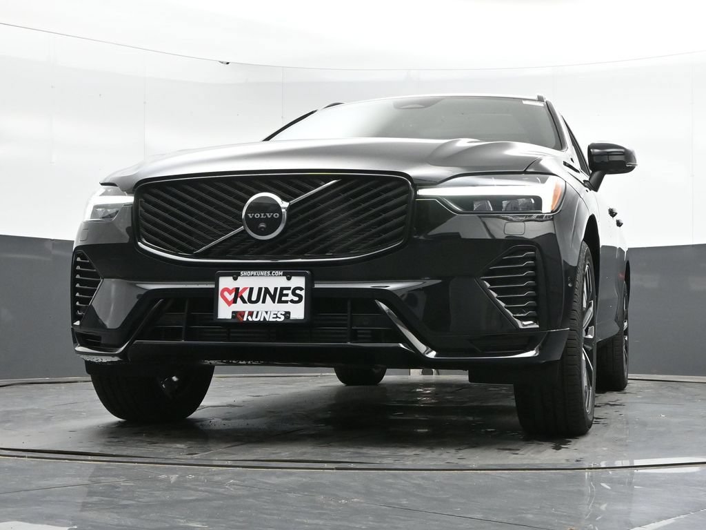New 2026 Volvo XC60 T8 Plus w/ Protection Package Premier AWD/4WD image 38