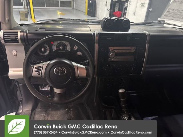 Used 2007 Toyota FJ Cruiser 4WD image 18