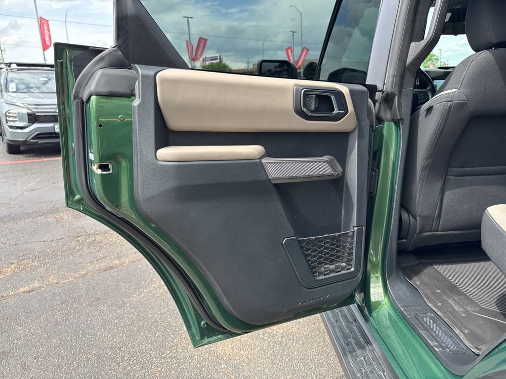 Used 2022 Ford Bronco Wildtrak image 32