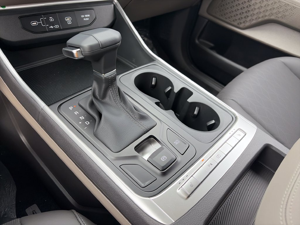 New 2027 Kia Carnival FWD image 22