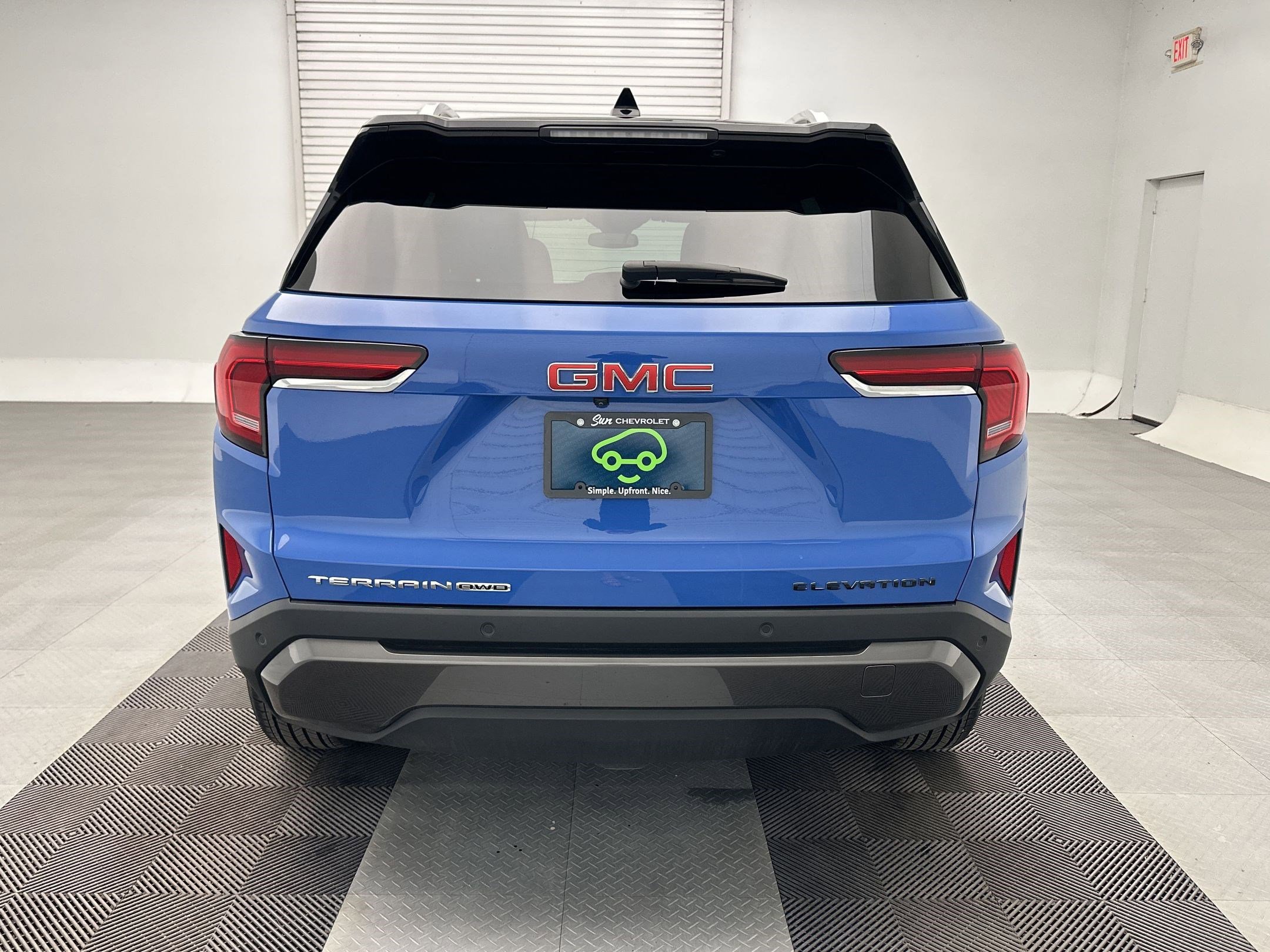 Certified 2025 GMC Terrain Elevation w/ Elevation Premium Package AWD/4WD image 10