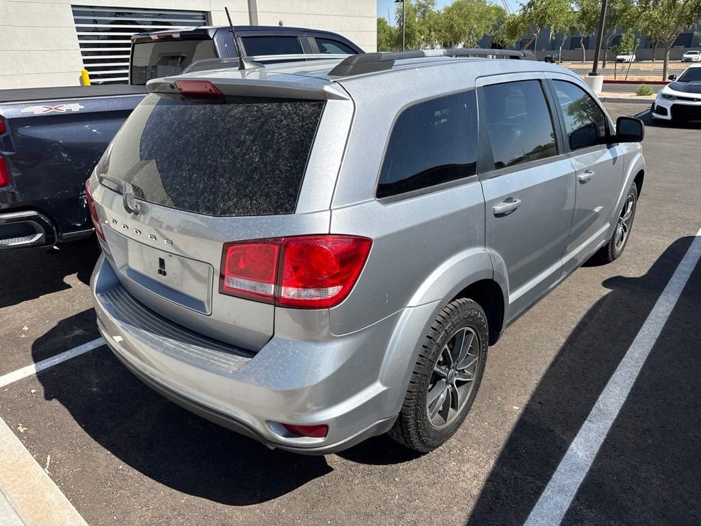 Used 2019 Dodge Journey SE w/ Connectivity Group FWD image 12