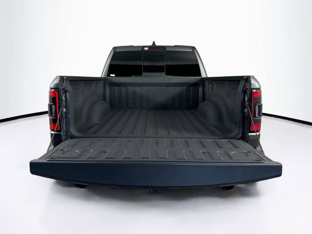 Used 2022 RAM 1500 Laramie AWD/4WD image 20