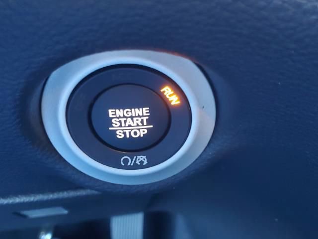 New 2026 Chrysler Pacifica Select image 21