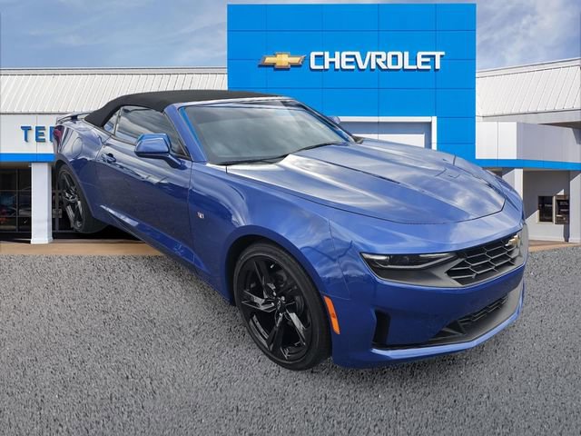 Used 2023 Chevrolet Camaro LT RWD image 1