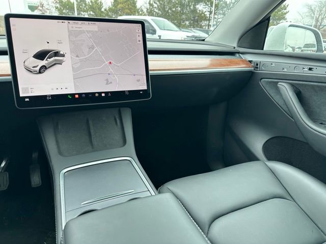 Used 2023 Tesla Model Y Long Range AWD/4WD image 16