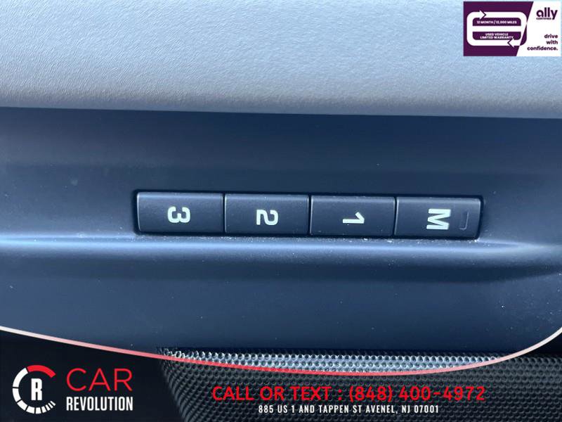 Used 2020 Land Rover Range Rover Evoque First Edition AWD/4WD image 32