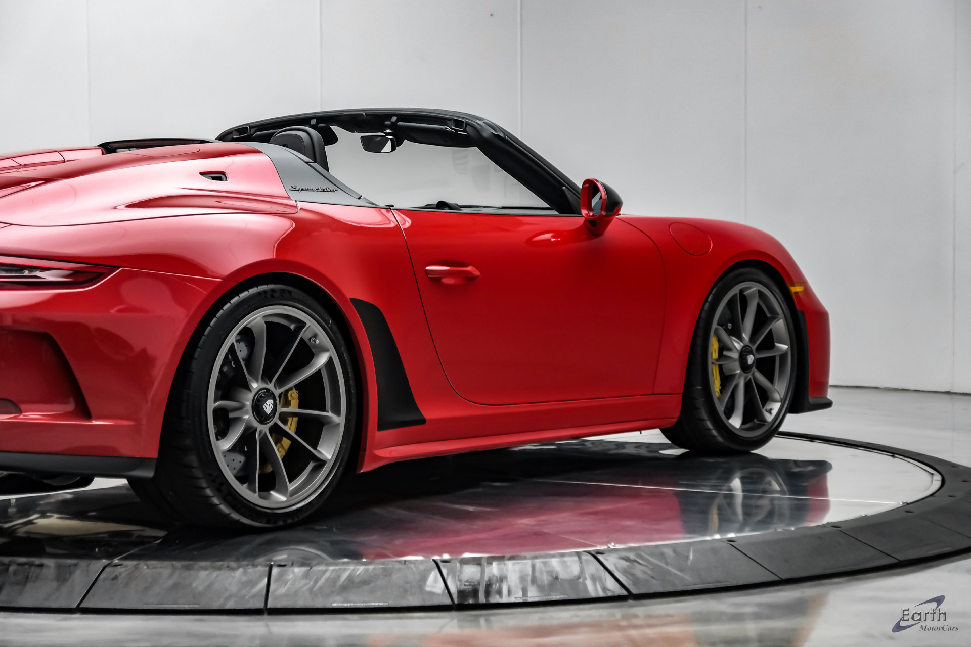 Used 2019 Porsche 911 Speedster RWD image 25