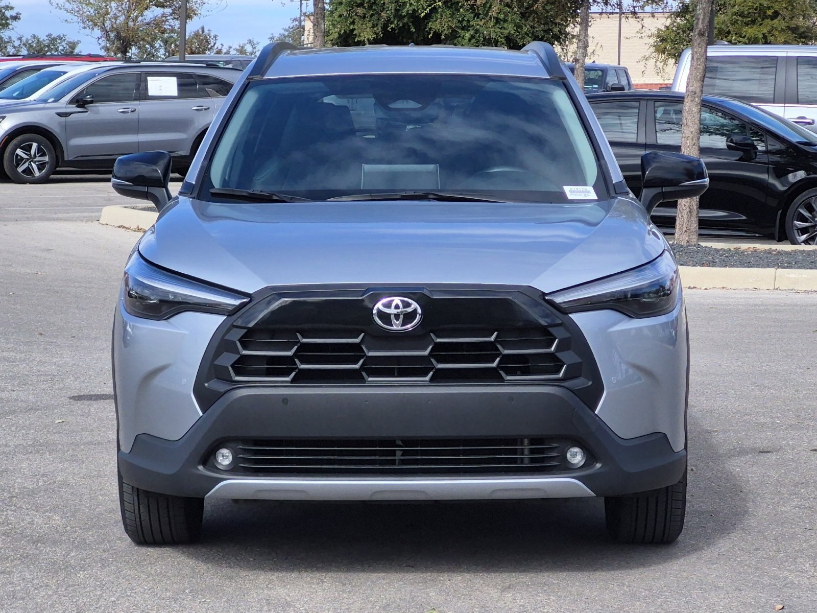 Certified 2026 Toyota Corolla Cross XLE FWD image 8