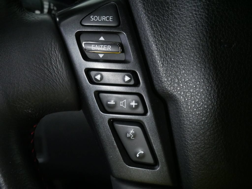 Used 2021 Nissan Titan PRO-4X w/ Pro-4x Convenience Package AWD/4WD image 25