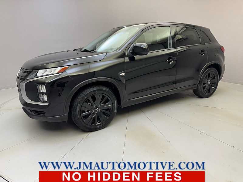Used 2025 Mitsubishi Outlander Sport LE AWD/4WD image 1