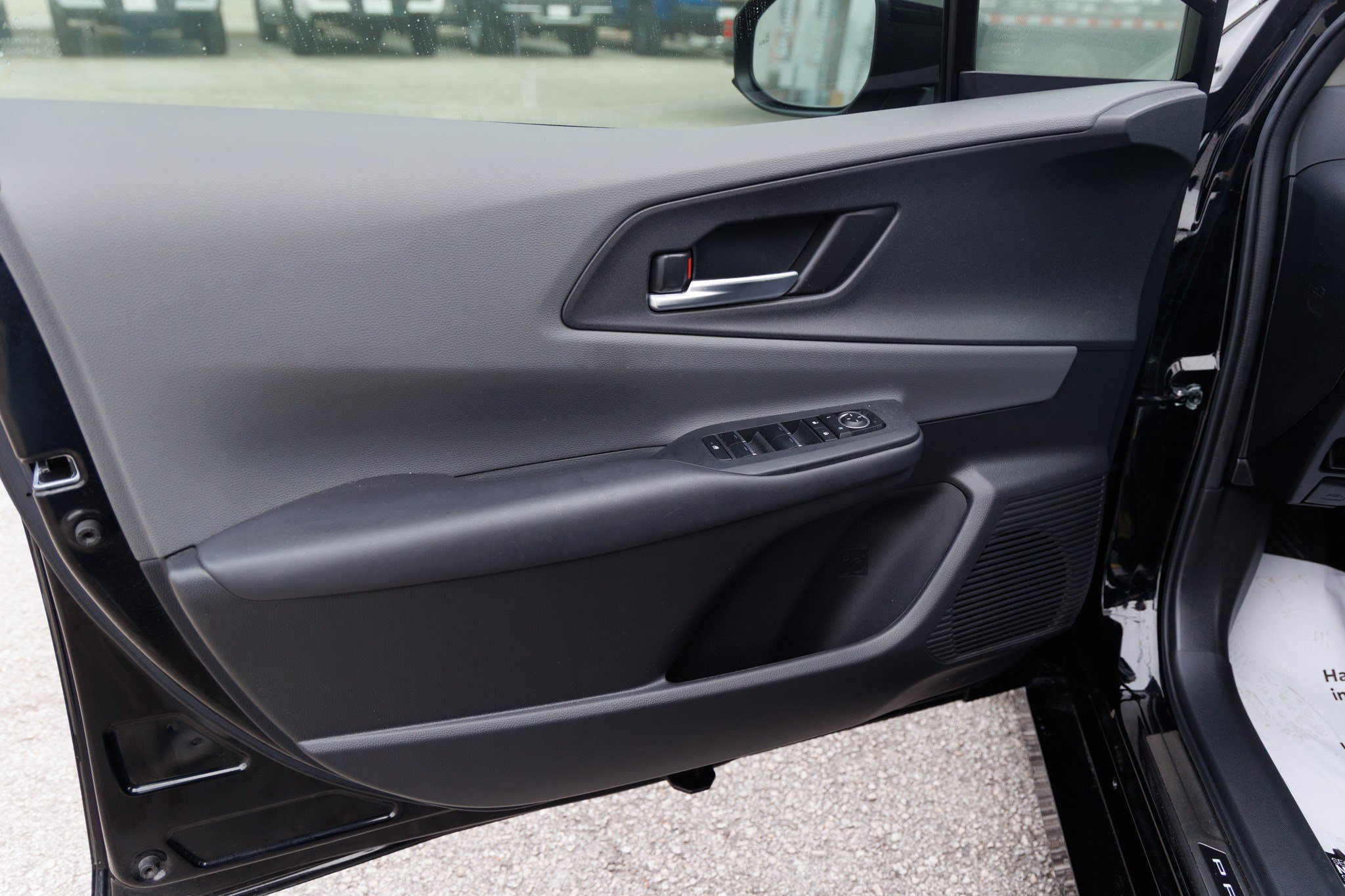 Used 2024 Toyota Prius XLE image 38