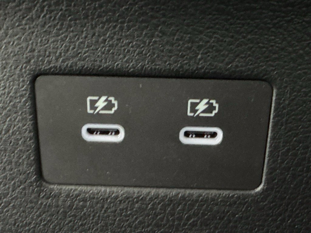 New 2026 Nissan Kicks SR w/ Illumination Package AWD/4WD image 19