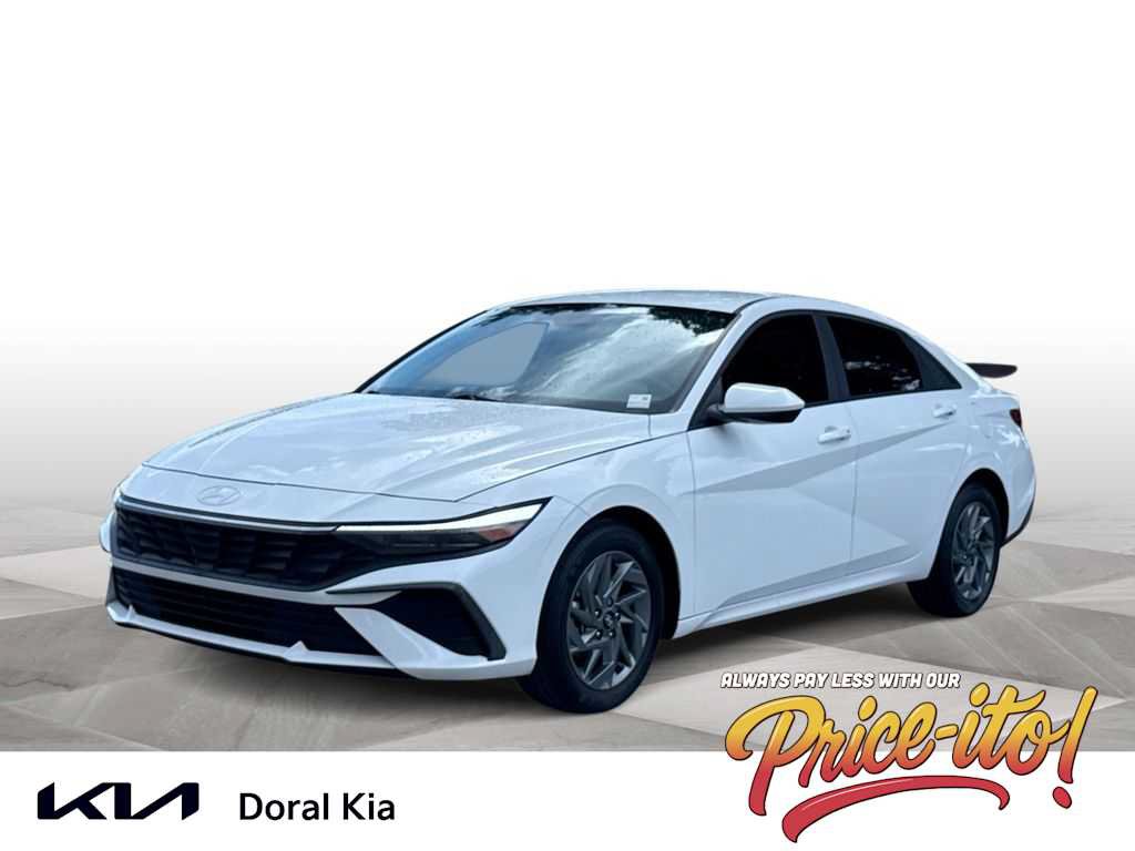 Used 2024 Hyundai Elantra SEL FWD video 1