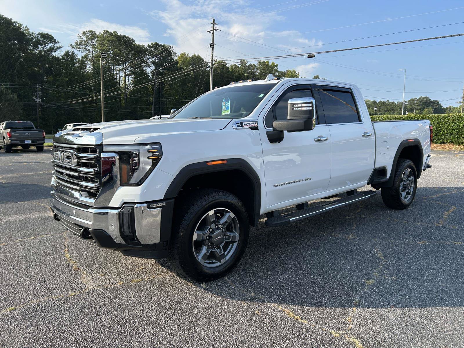 Used 2025 GMC Sierra 2500 SLT w/ SLT Premium Package AWD/4WD image 7