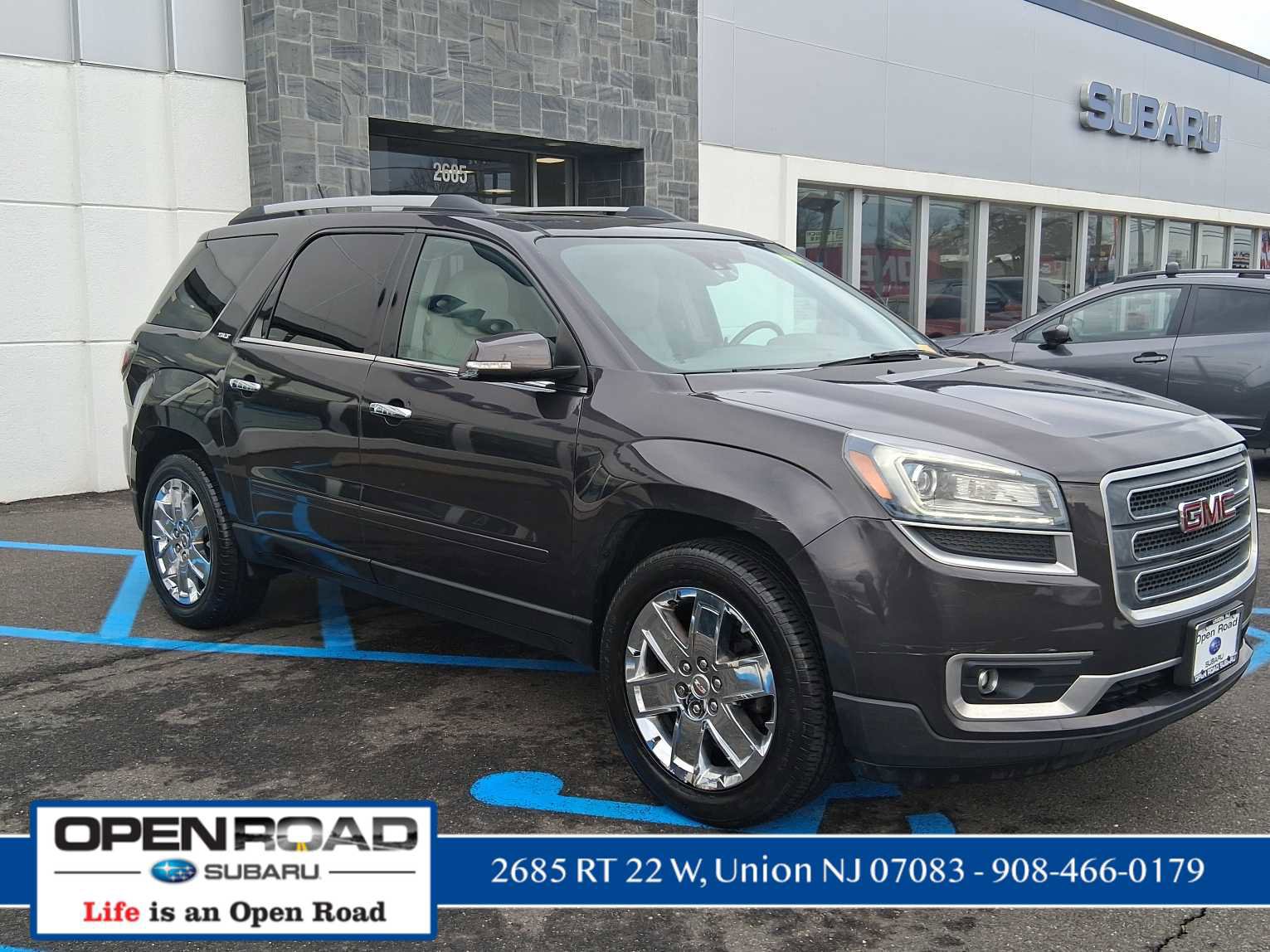 Used 2017 GMC Acadia Limited SLT